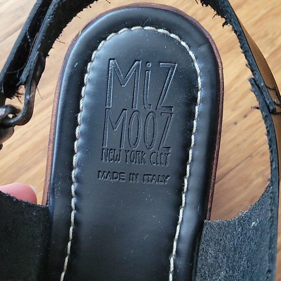 Miz Mooz black leather platform wedges-size 10 - Picture 4 of 10